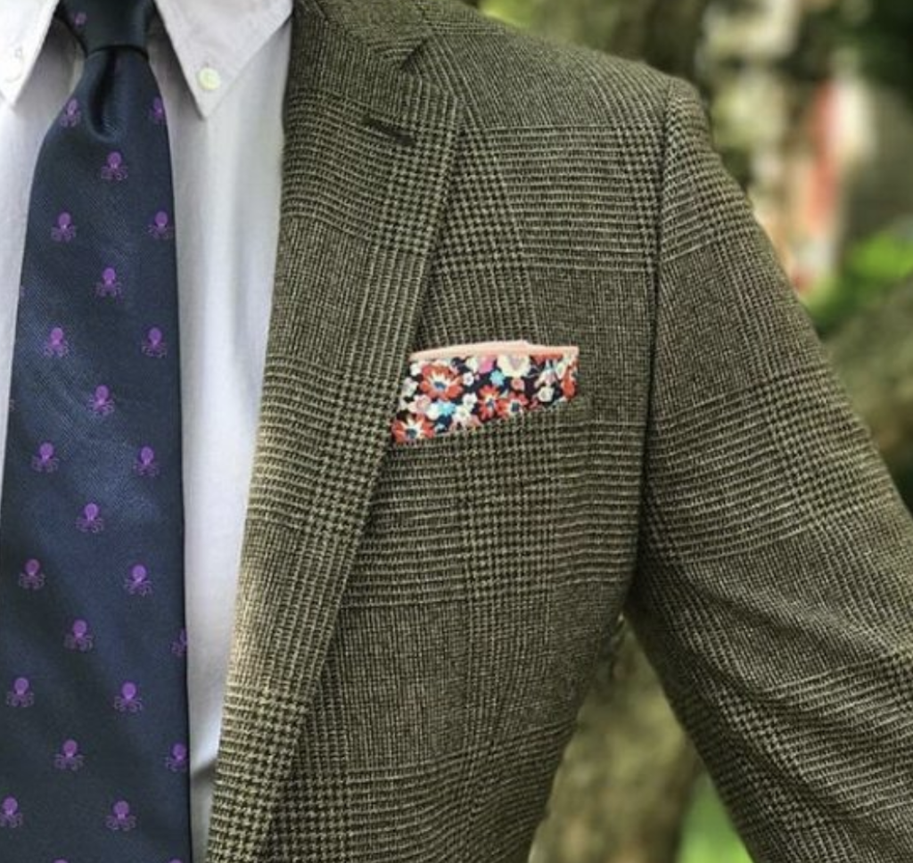 How to fold the perfect pocket square