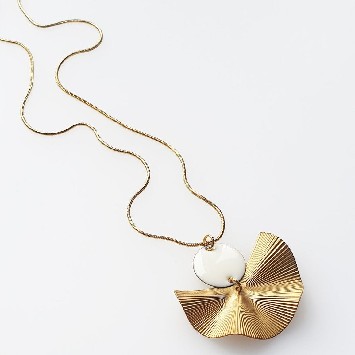 munroe necklace