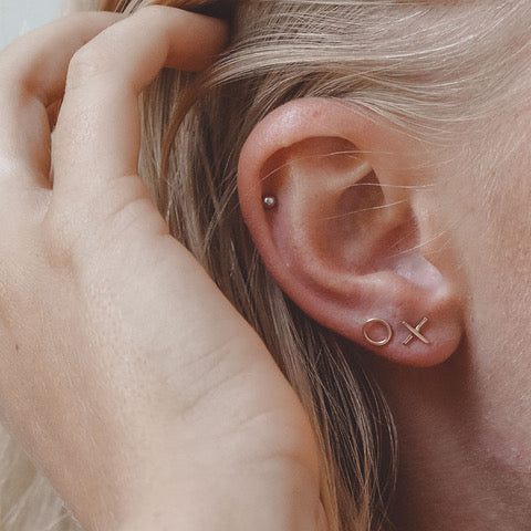X & O stud earrings