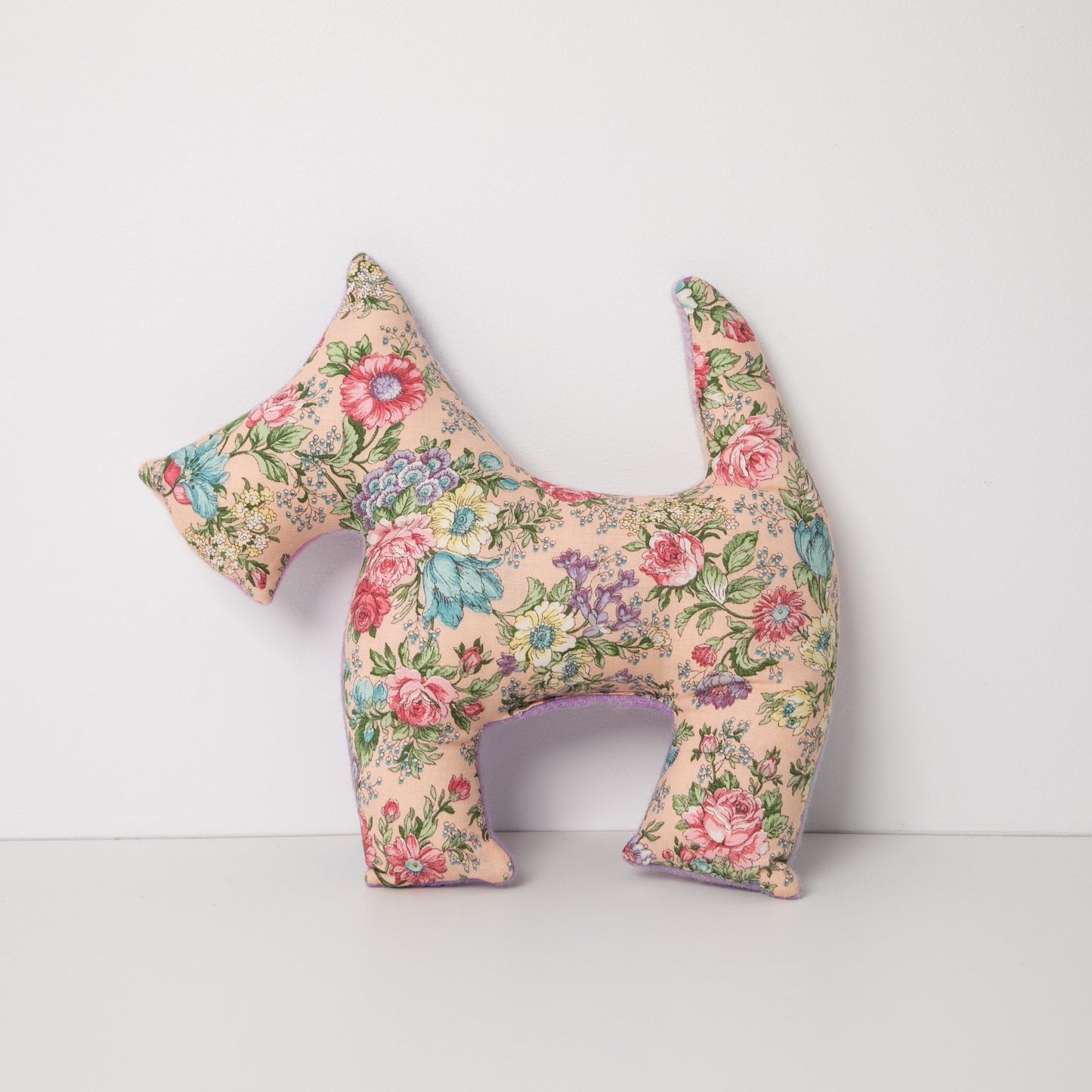 Reverse side of Purple Scotty Dog.