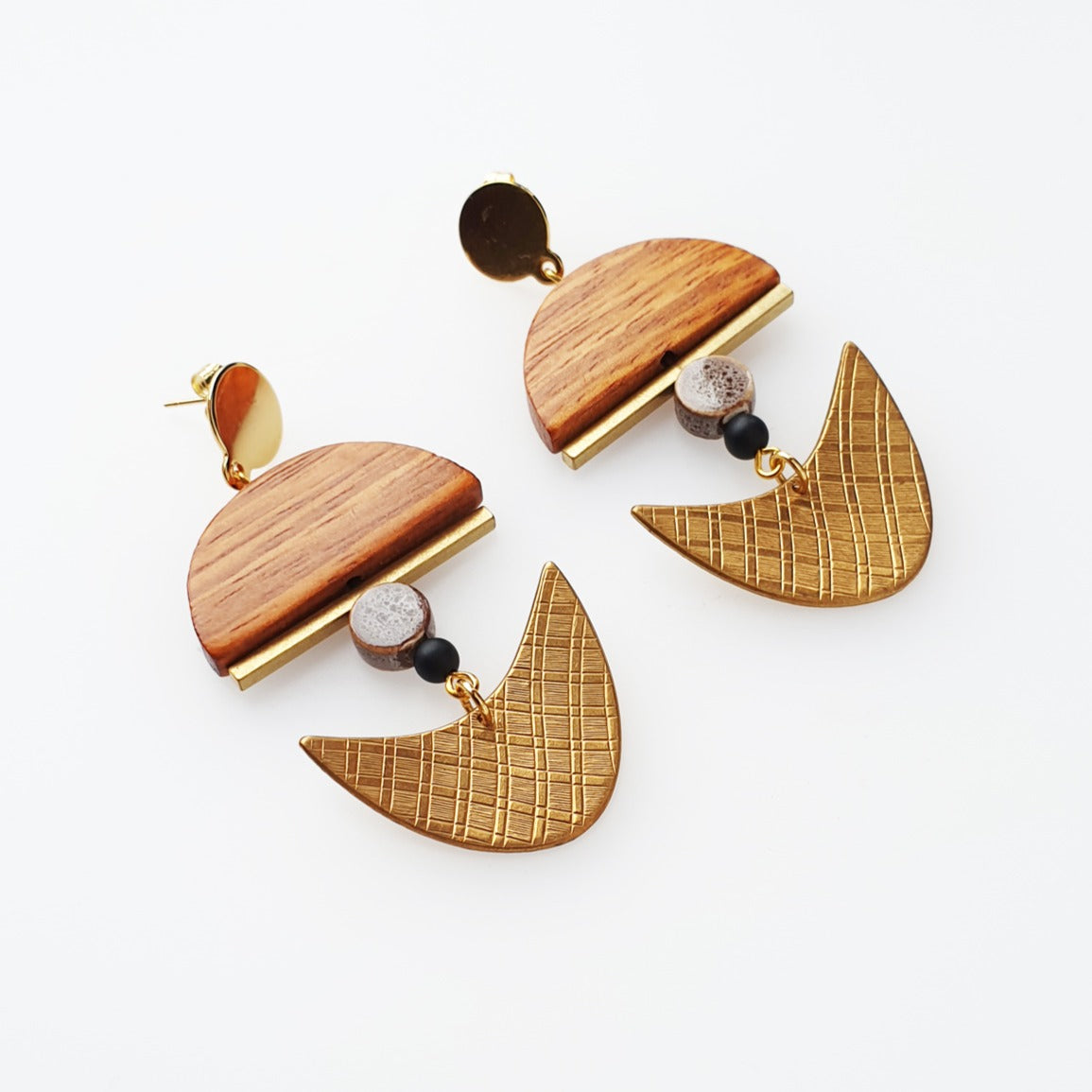 anchor earring