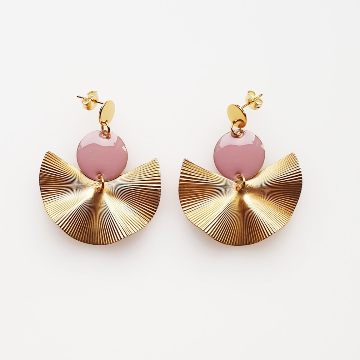 munroe earrings