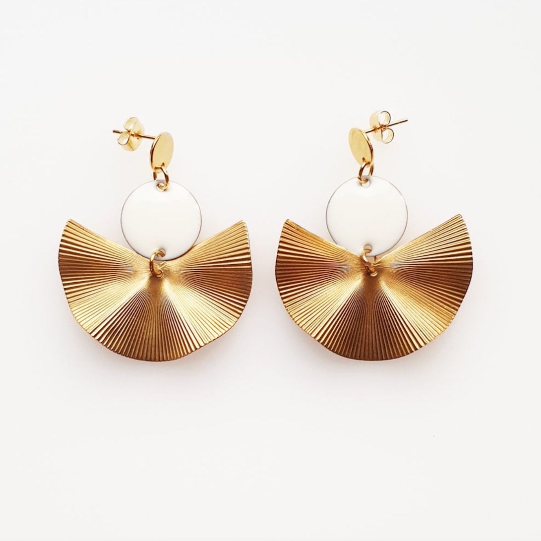 munroe earrings