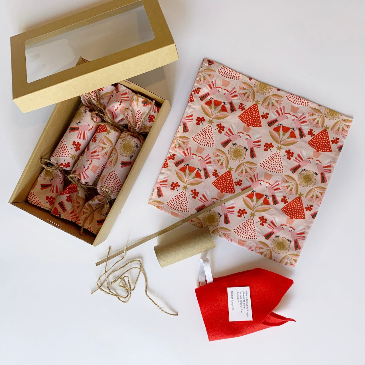 contents of the fabric bonbon - snap, felt hat & joke